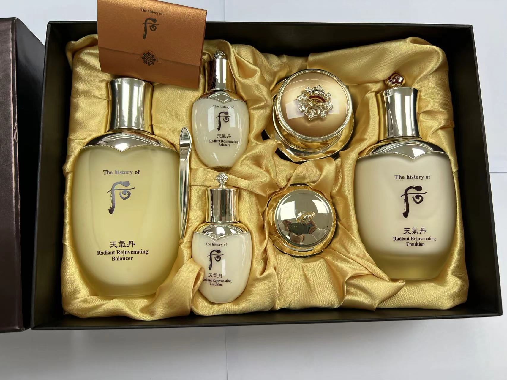 【Fixed Price】The history of Whoo Cheongidan Special Set